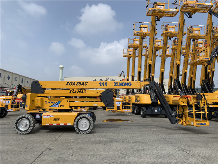 XCMG 20m aerial boom lift towable articulated hydraulic XGA20AC for sale